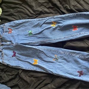 Fashion nova butterfly straight leg jeans size 5 medium blue wash